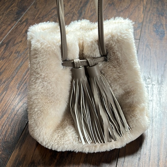 Urban Renewal Cream Faux Fur Tassel Purse - Picture 9 of 10